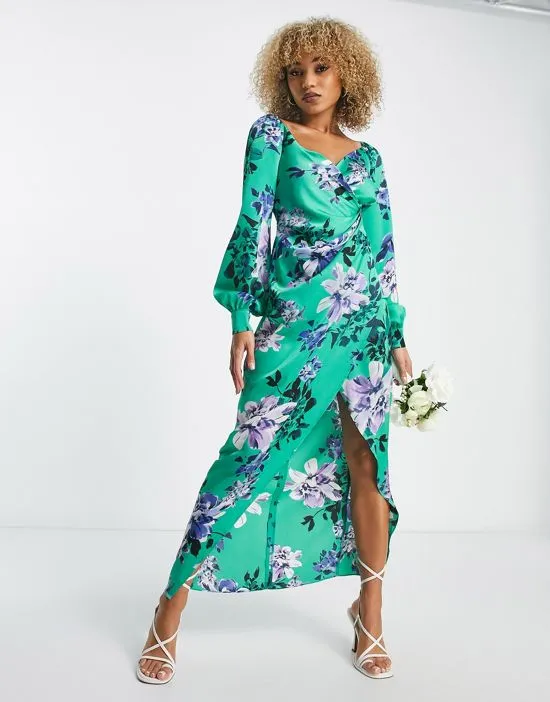 https://images.styletyx.com/images/satin-wrap-maxi-dress-with-blouson-sleeve-in-green-floral-print-liquorish-13333851_4.webp