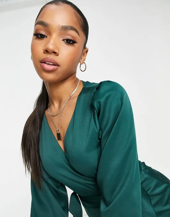 https://images.styletyx.com/images/satin-wrap-mini-dress-in-emerald-style-cheat-1825850_4.webp