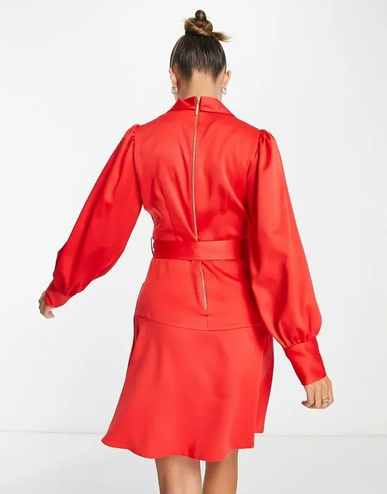 https://images.styletyx.com/images/satin-wrap-tie-mini-dress-in-red-closet-london-13316936_2.webp