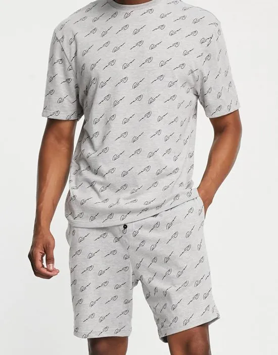 https://images.styletyx.com/images/script-t-shirt-and-shorts-set-in-gray-river-island-2988743_4.webp