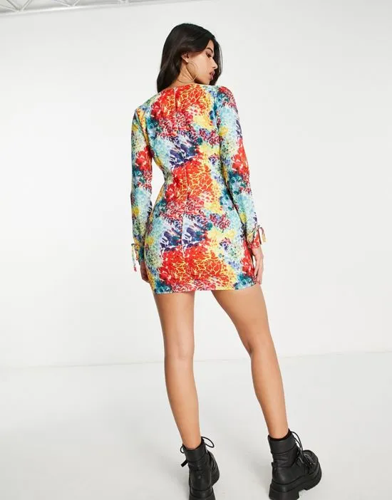 https://images.styletyx.com/images/sea-snake-print-long-sleeve-tie-detail-mini-dress-in-multi-annorlunda-12999209_2.webp