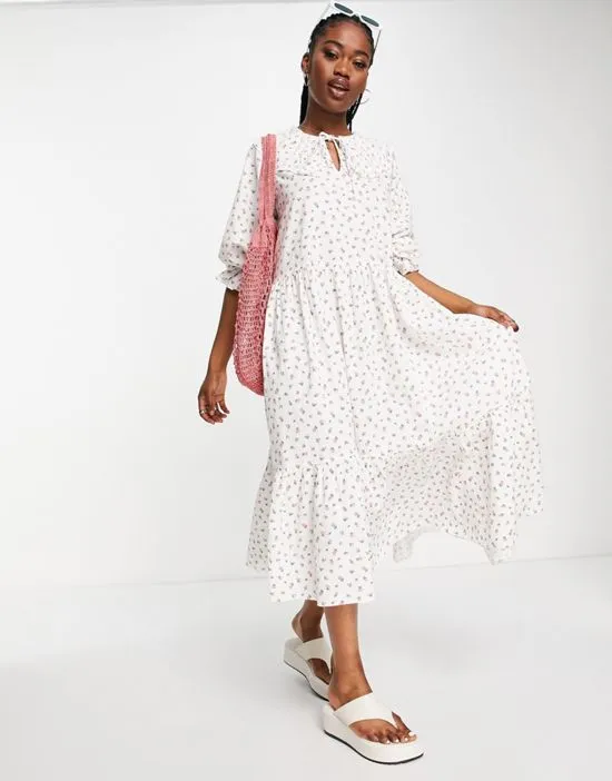 https://images.styletyx.com/images/seersucker-oversized-collar-smock-midi-dress-in-white-new-look-1840586_2.webp