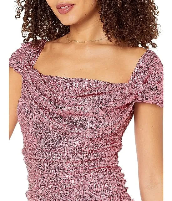 https://images.styletyx.com/images/sequin-drapery-ruched-dress-bebe-13193912_3.webp