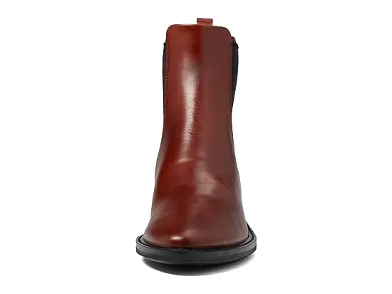 https://images.styletyx.com/images/shape-35-sartorelle-chelsea-boot-ecco-13389623_2.webp
