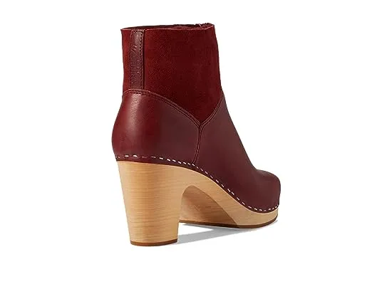 https://images.styletyx.com/images/shearling-bootie-swedish-hasbeens-12943401_5.webp
