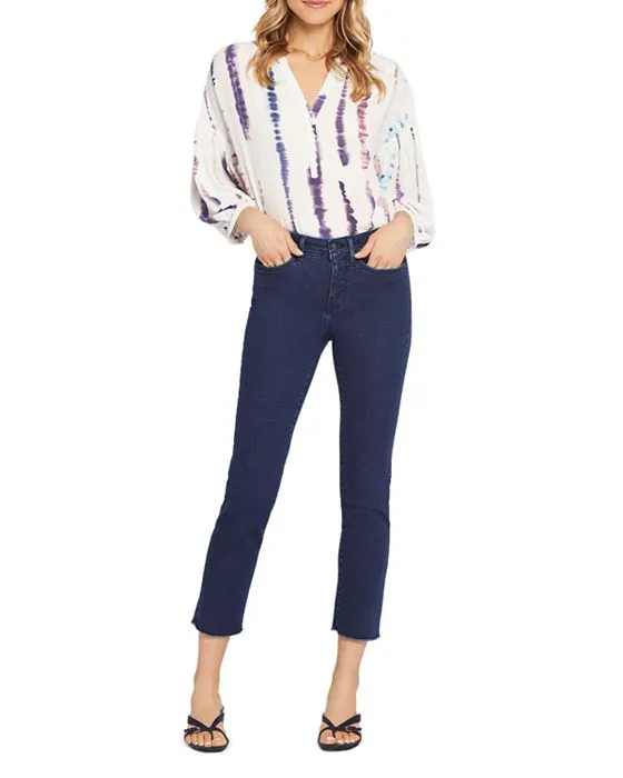 https://images.styletyx.com/images/sheri-frayed-hem-mid-rise-cropped-slim-jeans-in-mystique-nydj-13215107_4.webp