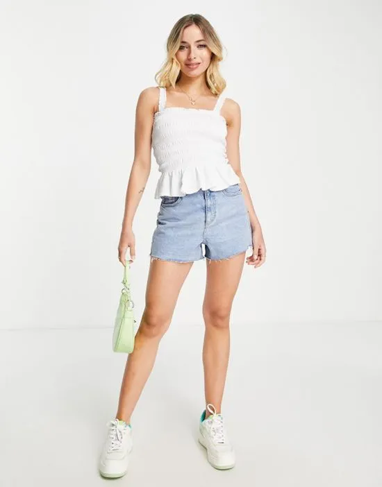 https://images.styletyx.com/images/shirred-tank-top-in-white-new-look-2135397_4.webp