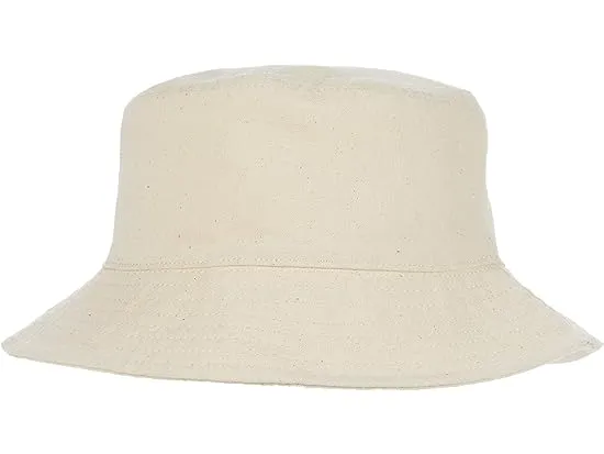 https://images.styletyx.com/images/short-brimmed-bucket-hat-madewell-1994432_1.webp