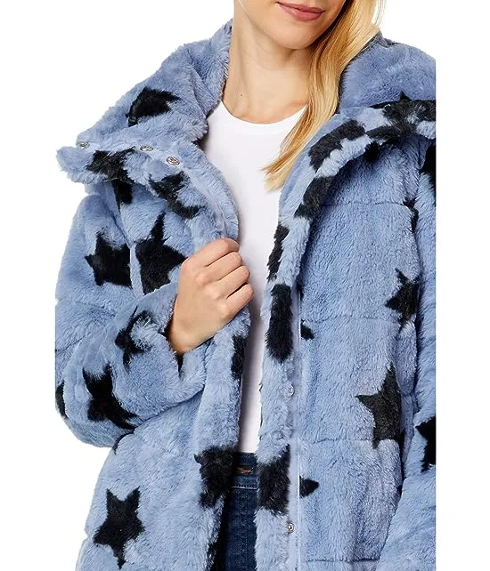 https://images.styletyx.com/images/short-pile-faux-fur-polyfill-puffer-nvlt-3039947_3.webp