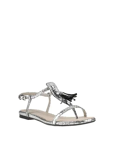 https://images.styletyx.com/images/silver-leather-flip-flops-pretty-nana-12918126_2.webp
