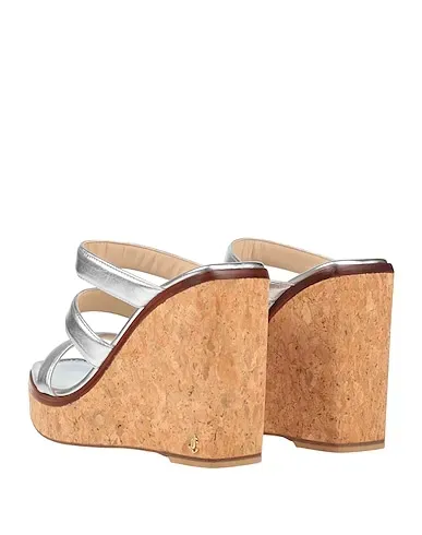 https://images.styletyx.com/images/silver-leather-mules-and-clogs-jimmy-choo-3296046_3.webp