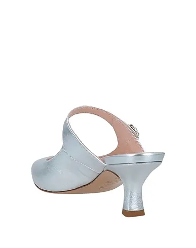 https://images.styletyx.com/images/silver-leather-mules-and-clogs-tiffi-1348089_3.webp