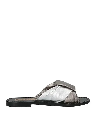 https://images.styletyx.com/images/silver-leather-sandals-colors-of-california-13065146_1.webp