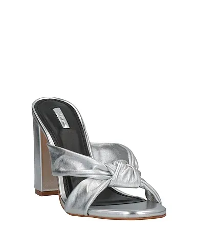 https://images.styletyx.com/images/silver-leather-sandals-gaudi-13081517_2.webp