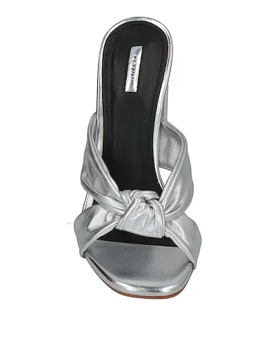 https://images.styletyx.com/images/silver-leather-sandals-gaudi-13081517_4.webp