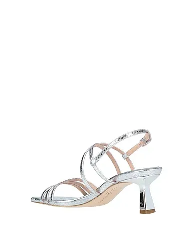 https://images.styletyx.com/images/silver-leather-sandals-gold-rouge-998836926_3.webp