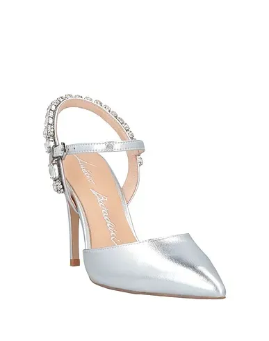 https://images.styletyx.com/images/silver-leather-sandals-luciano-barachini-13114529_2.webp