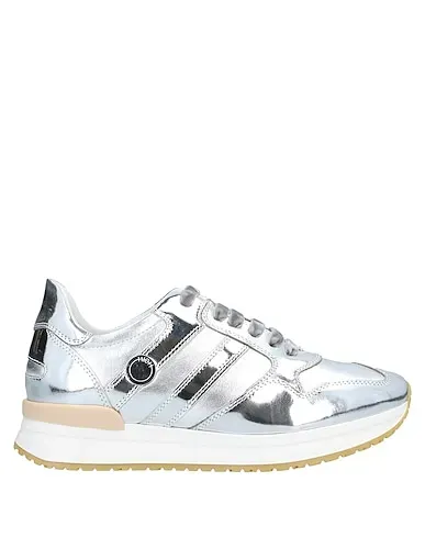 https://images.styletyx.com/images/silver-leather-sneakers-high-1004868040_1.webp