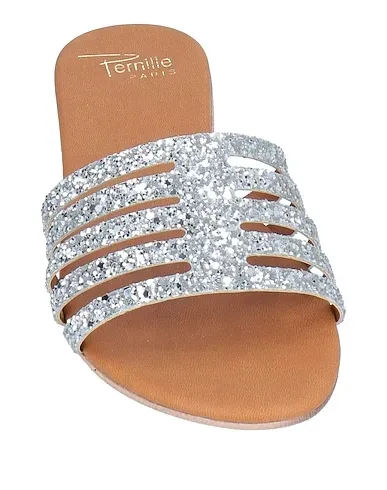 https://images.styletyx.com/images/silver-sandals-pernille-paris-914303634_4.webp