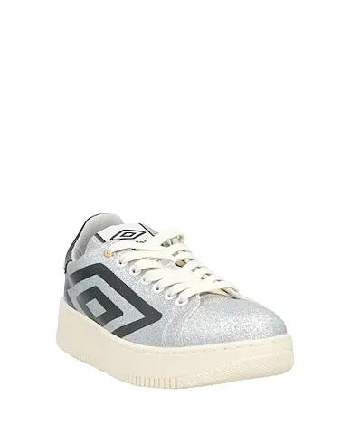 https://images.styletyx.com/images/silver-sneakers-umbro-13046238_2.webp