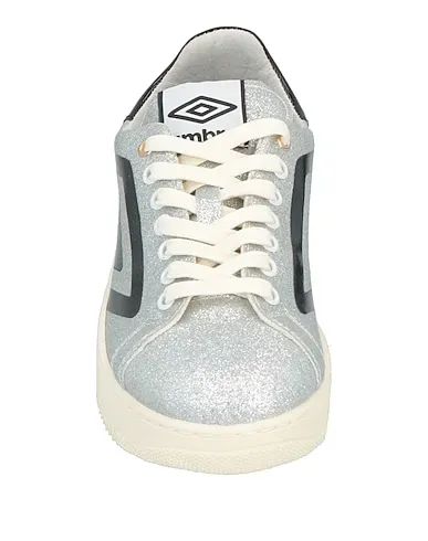https://images.styletyx.com/images/silver-sneakers-umbro-13046238_4.webp