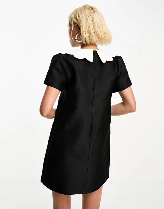 https://images.styletyx.com/images/sister-jane-contrast-collar-jacquard-mini-dress-in-black-sister-jane-873600035_2.webp