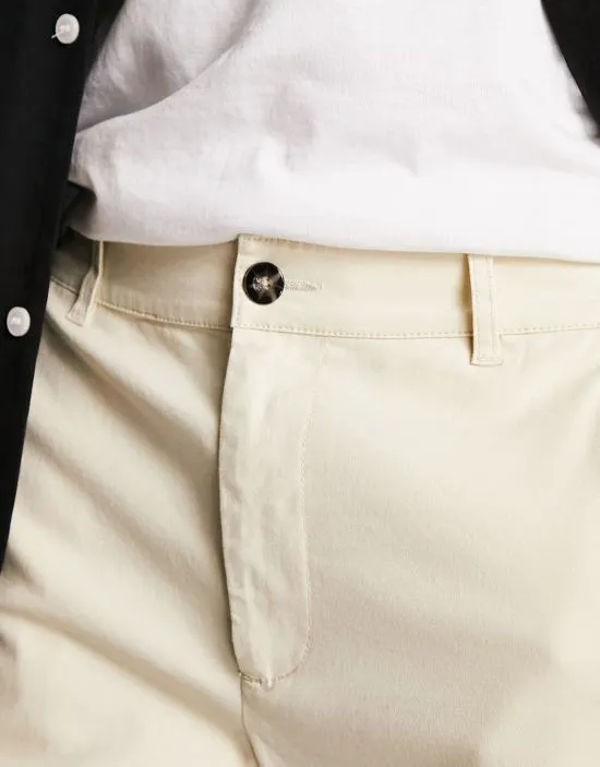 https://images.styletyx.com/images/skinny-chino-shorts-in-beige-asos-design-13354934_3.webp