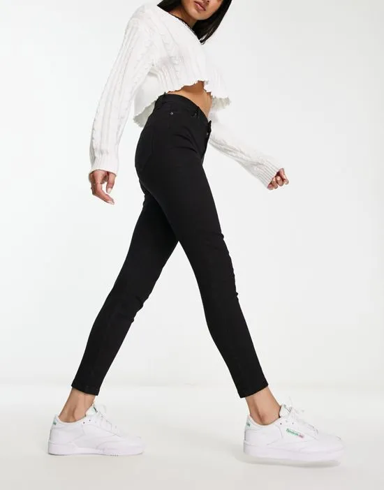 https://images.styletyx.com/images/skinny-jeans-in-black-miss-selfridge-12576660_3.webp