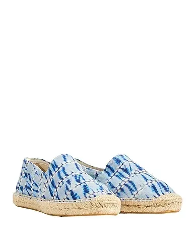 https://images.styletyx.com/images/sky-blue-espadrilles-isabel-marant-1211180_2.webp