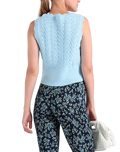 https://images.styletyx.com/images/sky-blue-knitted-cardigan-topshop-1505443_3.webp