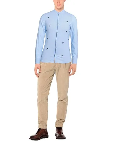 https://images.styletyx.com/images/sky-blue-plain-weave-linen-shirt-lost-in-albion-2375479_2.webp