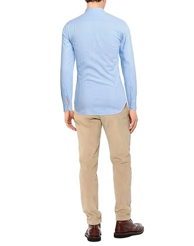 https://images.styletyx.com/images/sky-blue-plain-weave-linen-shirt-lost-in-albion-2375479_3.webp