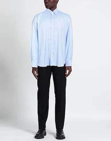 https://images.styletyx.com/images/sky-blue-plain-weave-patterned-shirt-robert-friedman-3052244_2.webp