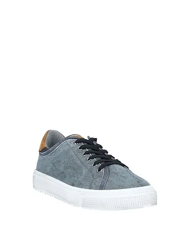 https://images.styletyx.com/images/slate-blue-canvas-sneakers-voile-blanche-12933766_2.webp