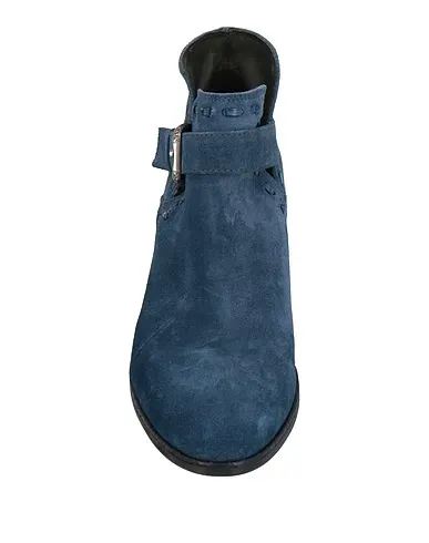 https://images.styletyx.com/images/slate-blue-leather-ankle-boot-jo-ghost-13316409_4.webp