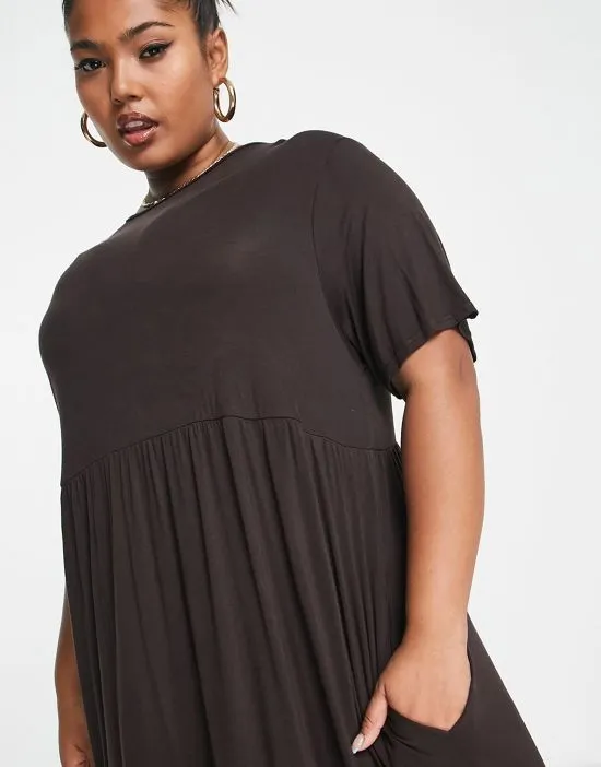 https://images.styletyx.com/images/smock-midi-t-shirt-dress-in-brown-yours-3068341_3.webp