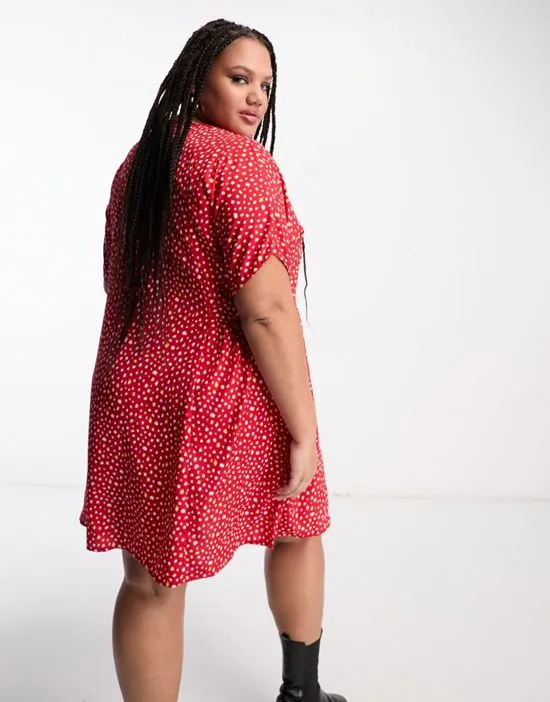 https://images.styletyx.com/images/smudge-spot-mini-smock-dress-in-red-wednesday-s-girl-curve-13250485_2.webp