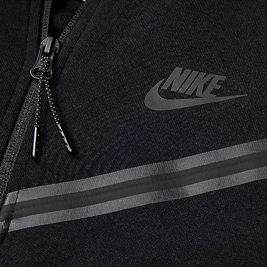 https://images.styletyx.com/images/sportswear-tech-fleece-windrunner-nike-13382179_3.webp