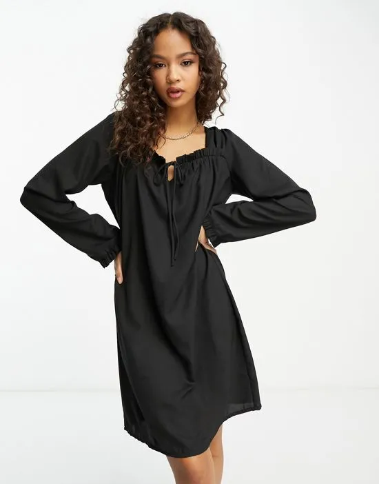 https://images.styletyx.com/images/square-neck-mini-dress-in-black-fire-glory-3300139_3.webp