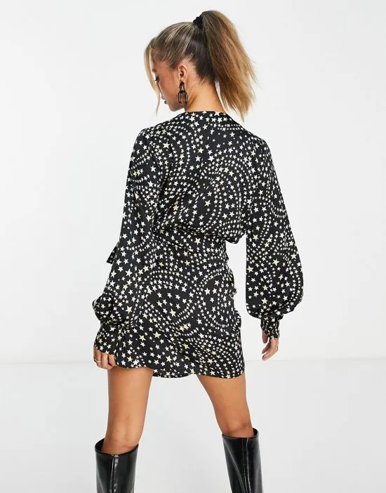 https://images.styletyx.com/images/star-print-tie-waist-mini-dress-in-black-never-fully-dressed-3237885_3.webp