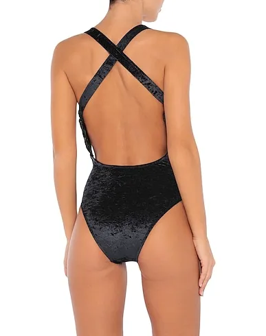 https://images.styletyx.com/images/steel-grey-chenille-one-piece-swimsuits-gcds-1004129798_2.webp