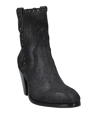 https://images.styletyx.com/images/steel-grey-leather-ankle-boot-jo-ghost-13103420_2.webp