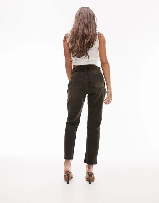 https://images.styletyx.com/images/straight-jeans-in-brown-over-dye-topshop-hourglass-13207944_4.webp