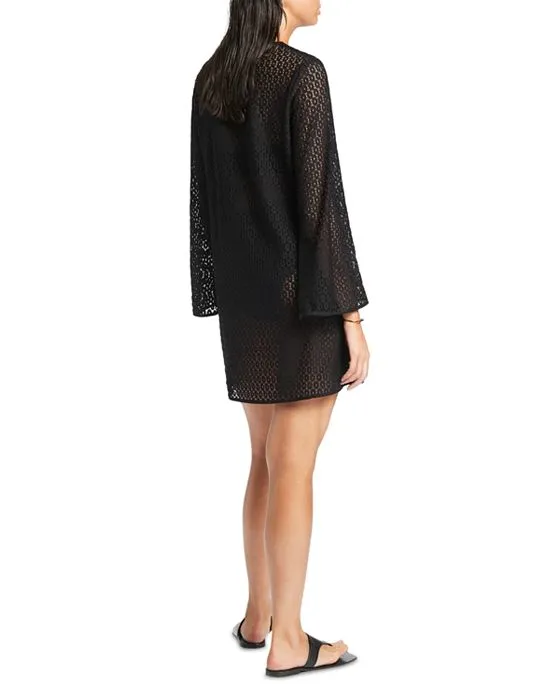 https://images.styletyx.com/images/stretch-lace-kaftan-cover-up-jets-873777875_2.webp