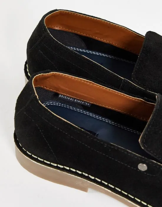 https://images.styletyx.com/images/suede-loafers-in-black-original-penguin-1888066_4.webp