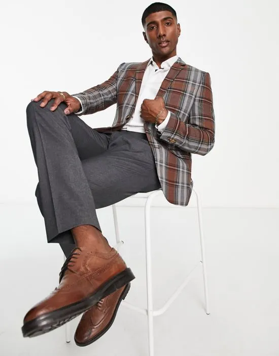 https://images.styletyx.com/images/suit-jacket-in-gray-plaid-topman-1881668_3.webp