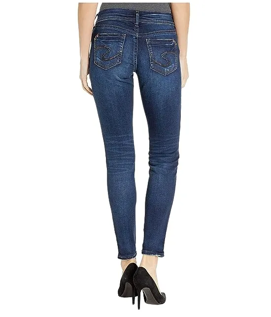 https://images.styletyx.com/images/suki-super-skinny-jeans-in-indigo-l93023ssx492-silver-jeans-co-1845269_3.webp
