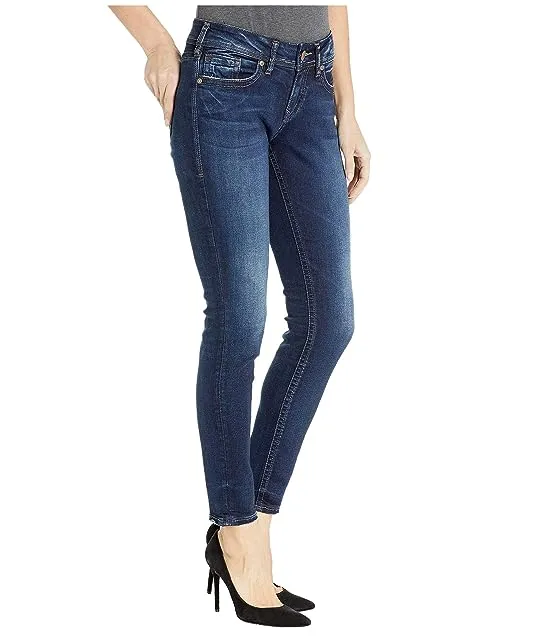 https://images.styletyx.com/images/suki-super-skinny-jeans-in-indigo-l93023ssx492-silver-jeans-co-1845269_4.webp