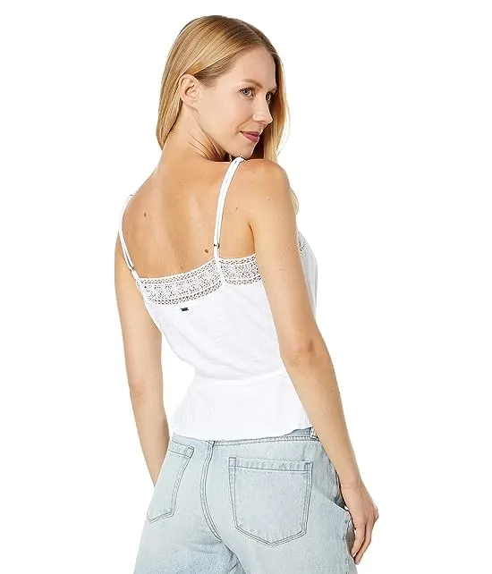 https://images.styletyx.com/images/sunbeam-knit-tank-o-neill-3288638_2.webp