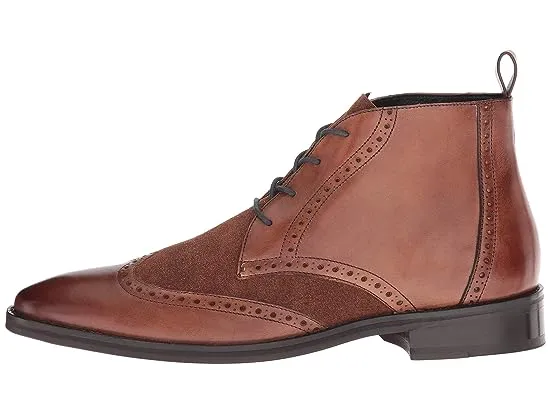 https://images.styletyx.com/images/supernatural-chukka-boot-carlos-by-carlos-santana-2409475_4.webp